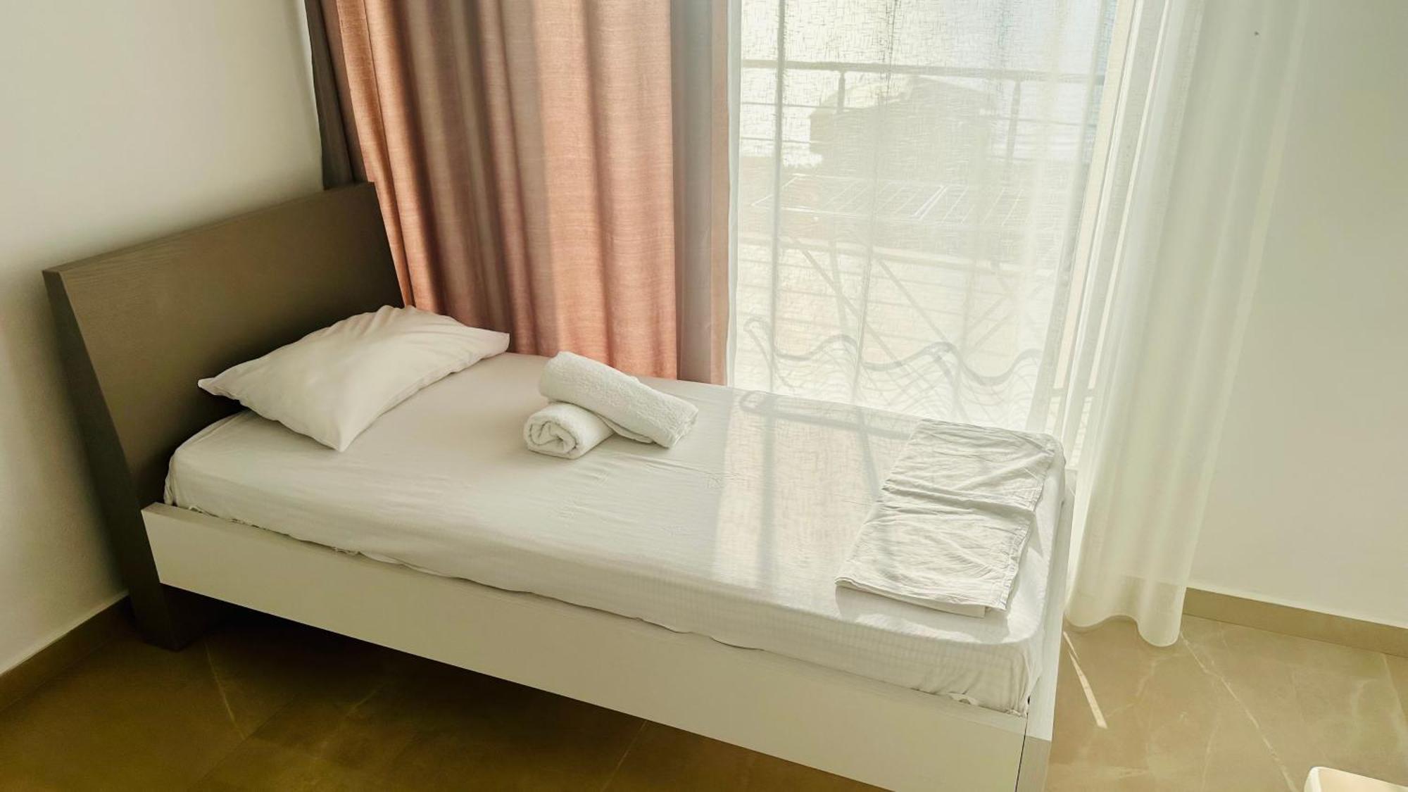 Jico Travel - Villa Colombo Vlorë Quarto foto