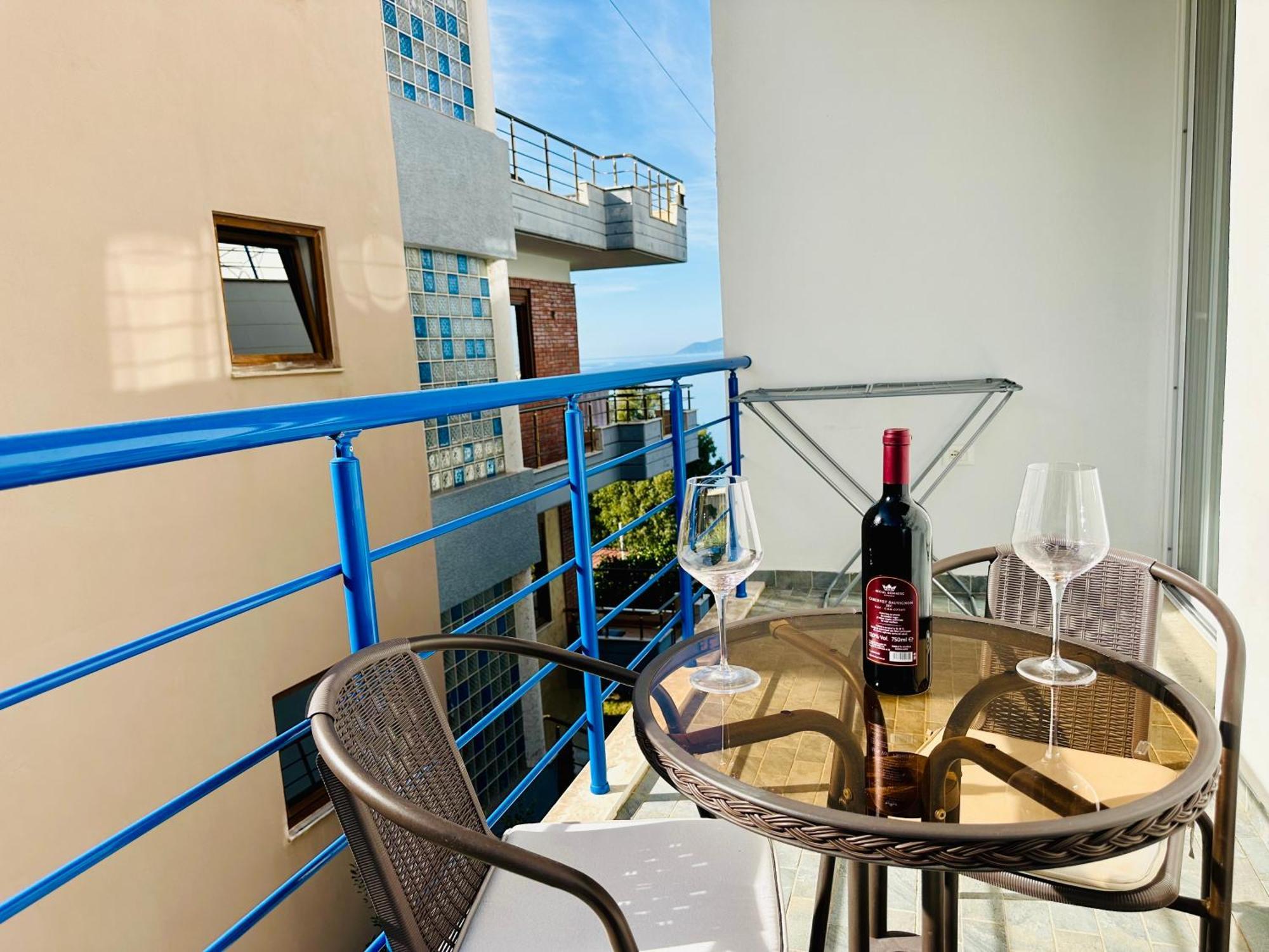 Jico Travel - Villa Colombo Vlorë Quarto foto