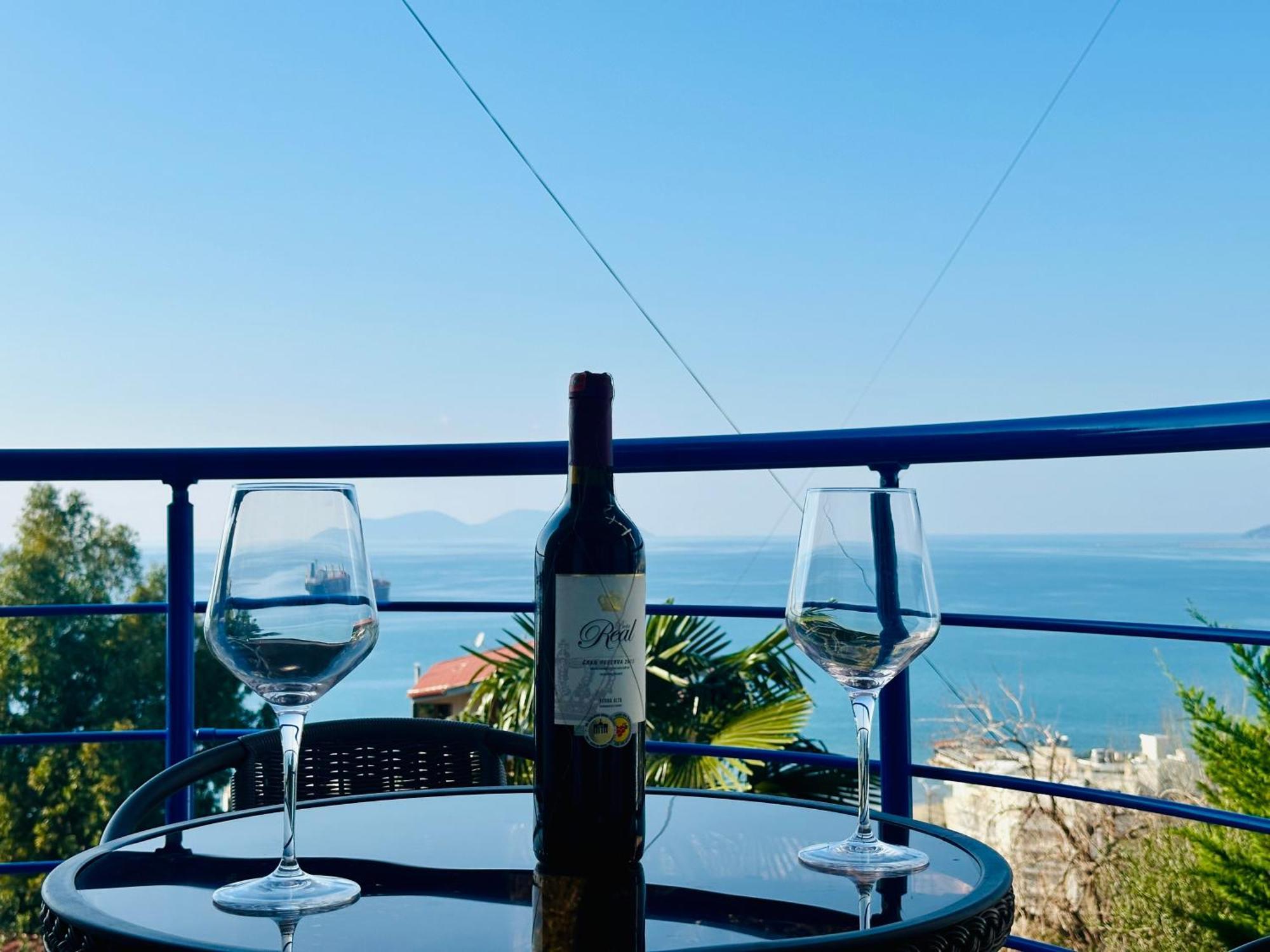 Jico Travel - Villa Colombo Vlorë Quarto foto